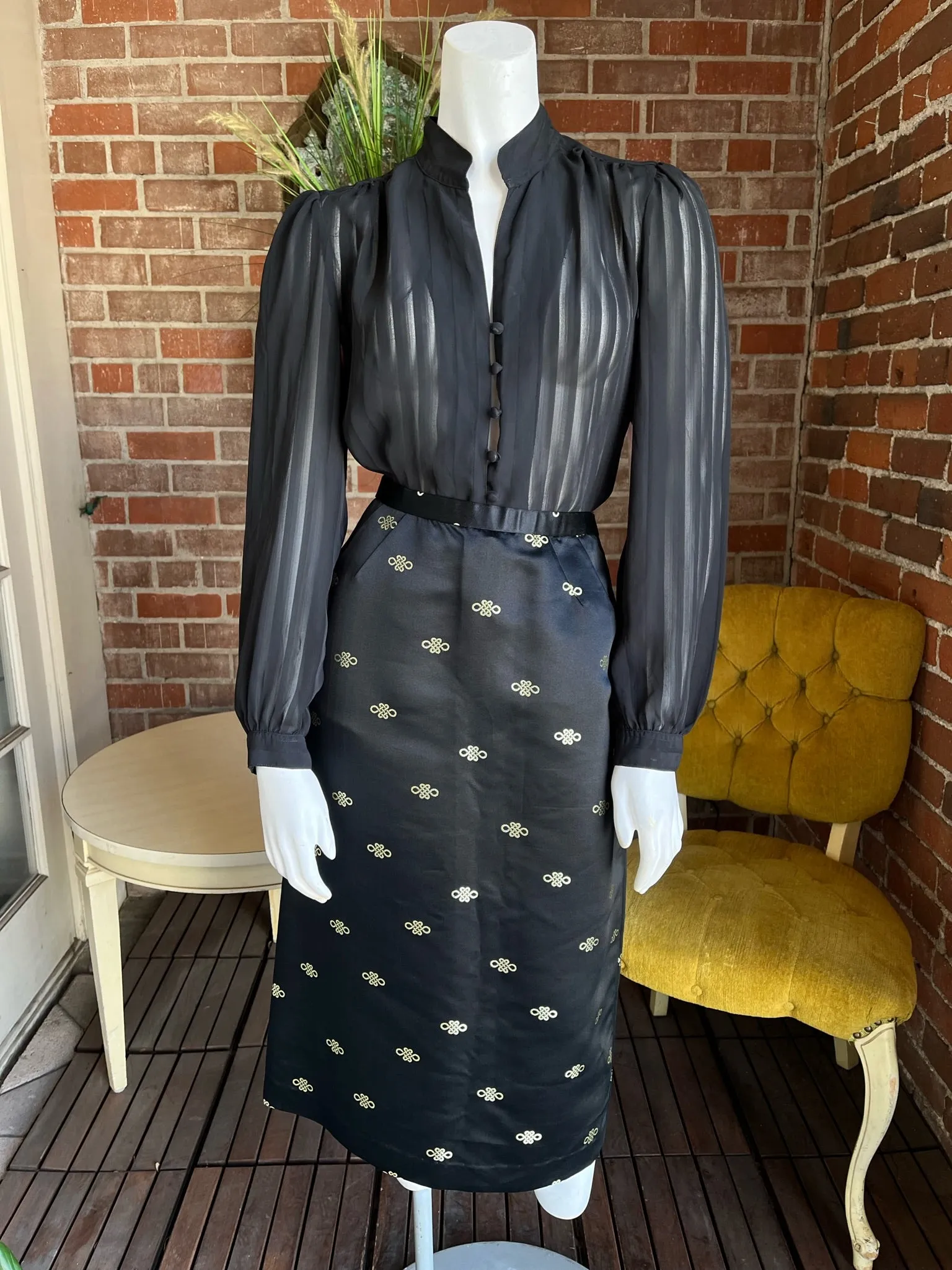 1960s Black Silk and Gold Skirt