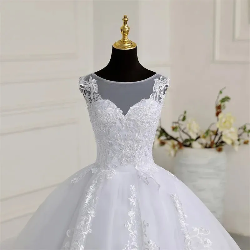 Classic Lace Sleeveless A-line Wedding Dress