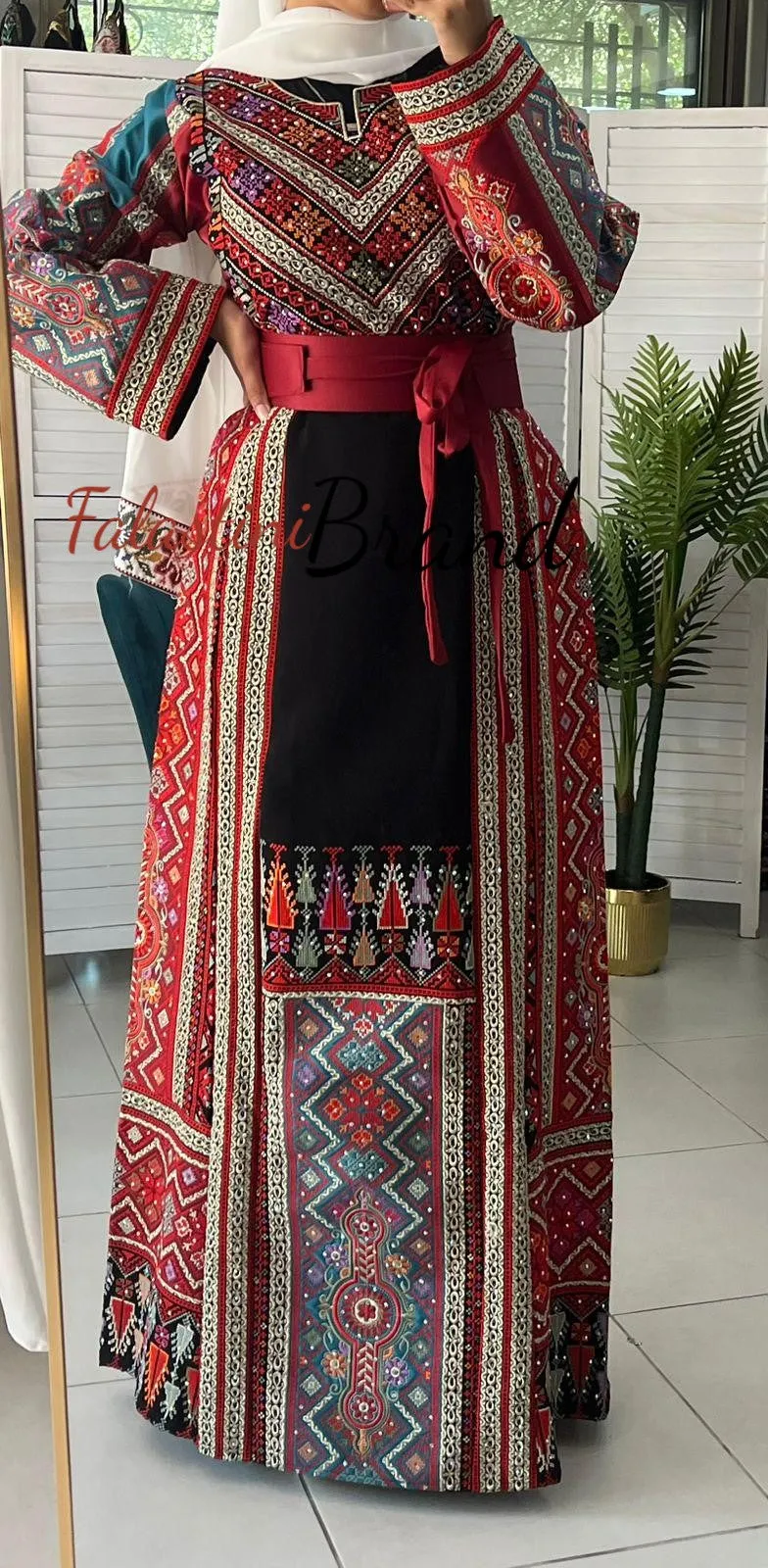 Very Luxurious Black and Burgundy and Turquoise Thob with Qasab and Satin Details